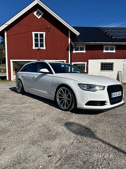 Audi A6 2 of 8