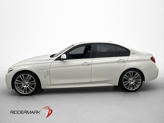BMW 330e 4 of 28