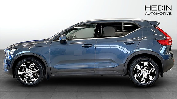 Volvo XC40 6 of 12