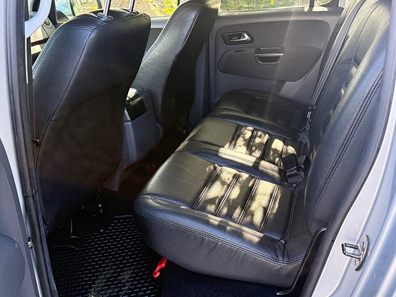 Volkswagen Amarok 4 of 5