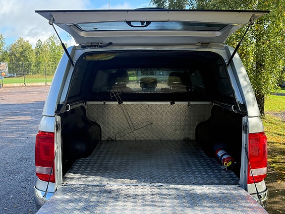 Volkswagen Amarok 3 of 5