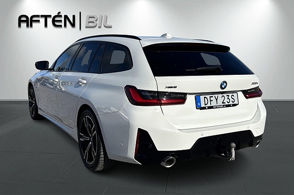 BMW 330e 9 of 30