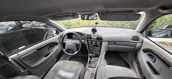 Volvo V40 7 of 12