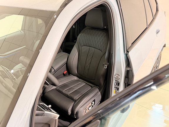 BMW X5 4 of 15
