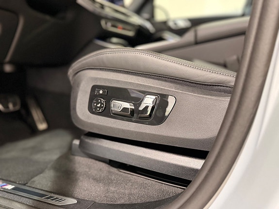 BMW X5 5 of 15