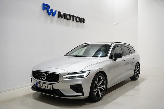 Volvo V60 2 of 30