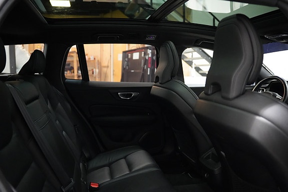 Volvo V60 28 of 30