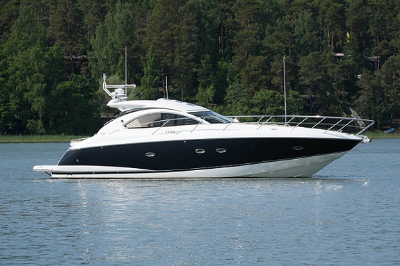 Sunseeker Portofino 47 2 of 12