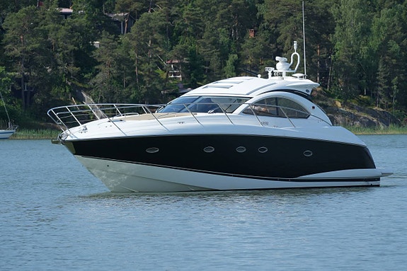 Sunseeker Portofino 47 4 of 12