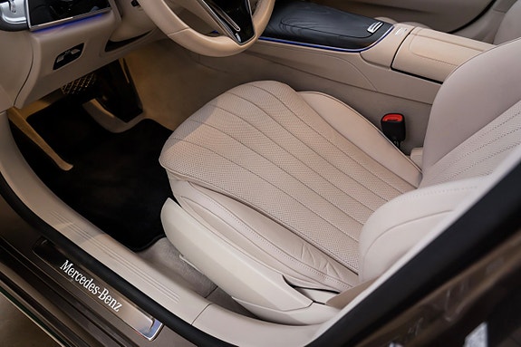 Mercedes-Benz E400 e 13 of 29
