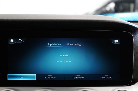 Mercedes-Benz E220 24 of 26
