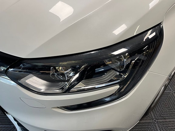 Renault Megane 9 of 17