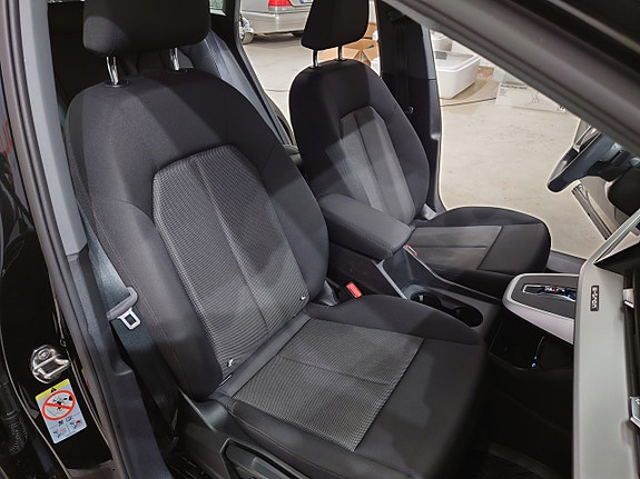 Audi Q4 e-tron 11 of 21