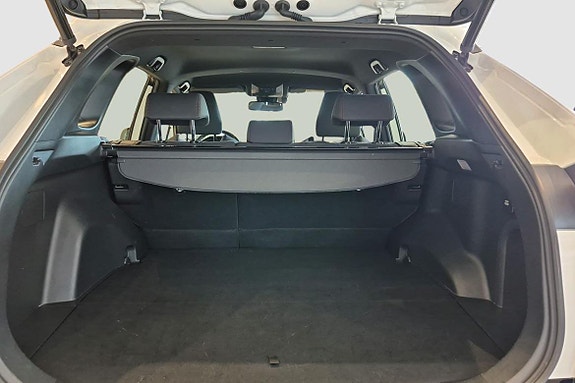 Toyota RAV4 Plug-in Hybrid 11 of 11