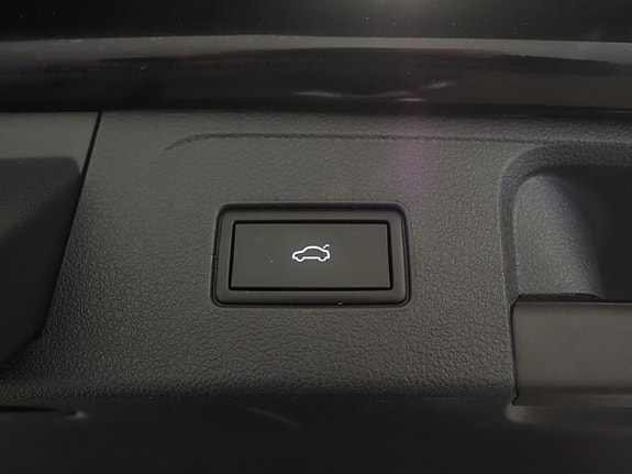 Volkswagen Passat 24 of 27