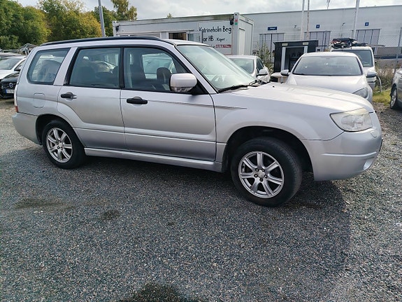 Subaru Forester 2 of 22