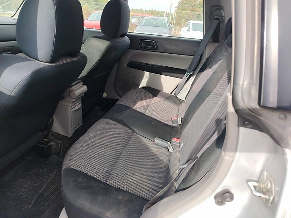 Subaru Forester 14 of 22