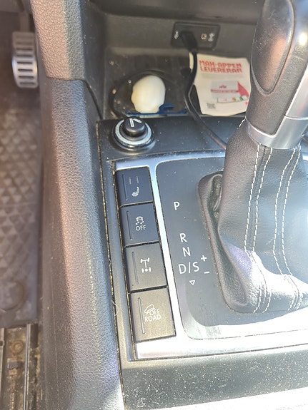 Volkswagen Amarok 4 of 4