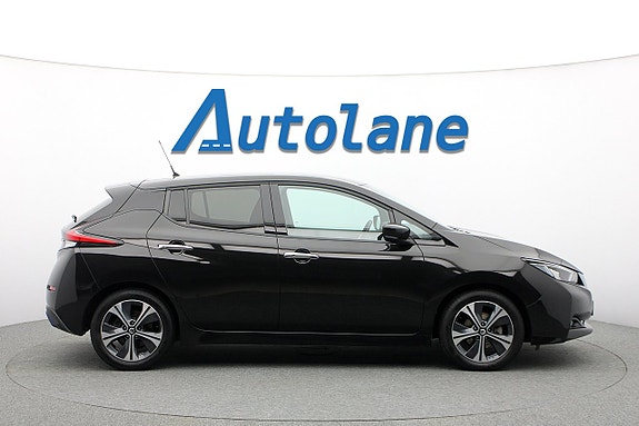 Nissan Leaf 9 of 30