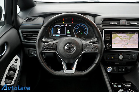 Nissan Leaf 18 of 30