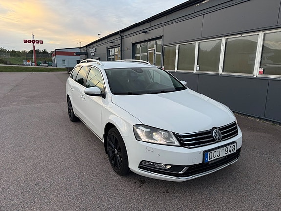 Volkswagen Passat 8 of 30