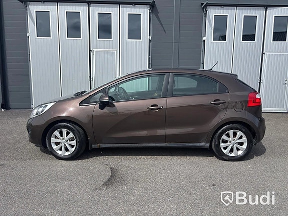 Kia Rio 2 of 27