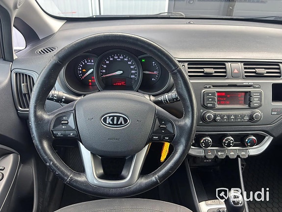 Kia Rio 18 of 27
