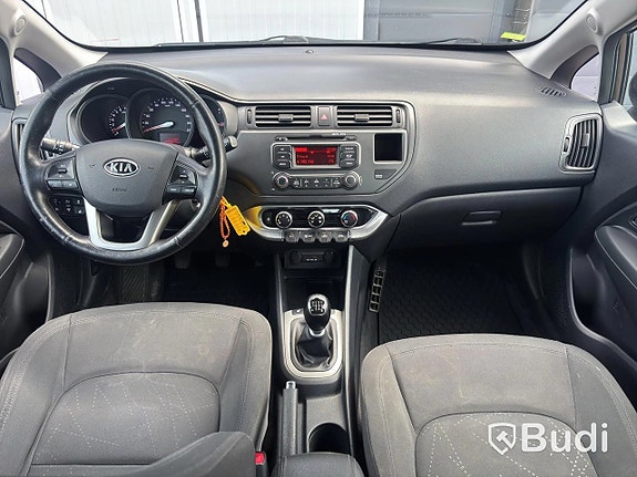 Kia Rio 17 of 27