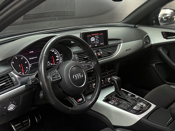 Audi A6 2 of 21