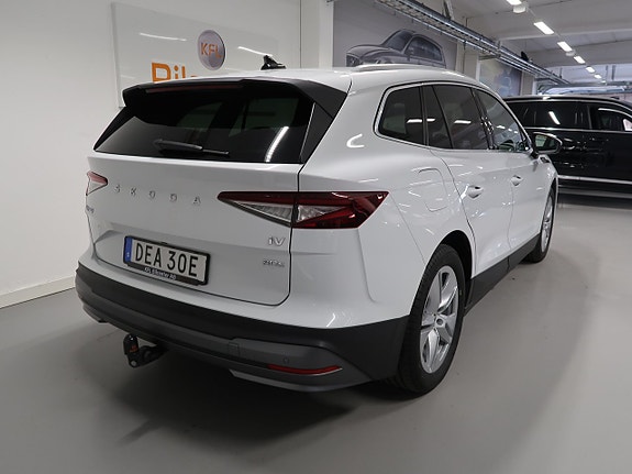 Skoda Enyaq 7 of 30