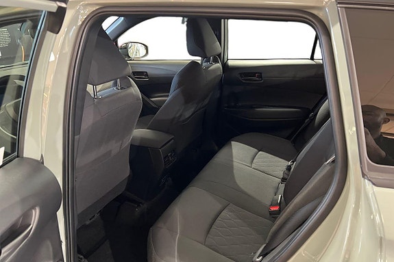 Toyota Corolla Cross 9 of 21