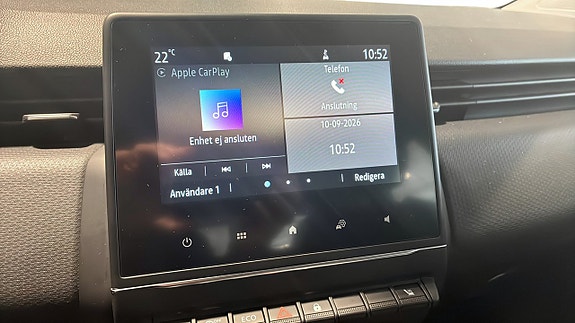 Renault Clio 17 of 23