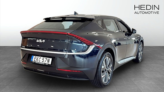 Kia EV6 5 of 12
