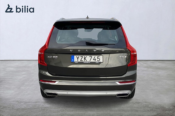 Volvo XC90 5 of 25