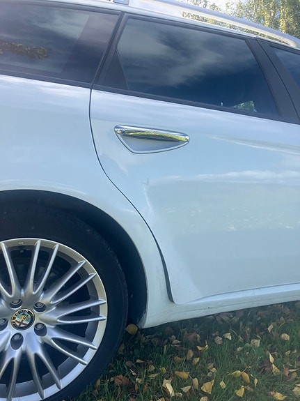 Alfa Romeo 159 3 of 5