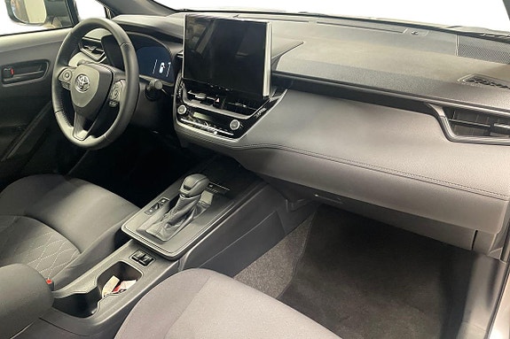 Toyota Corolla Cross 7 of 21