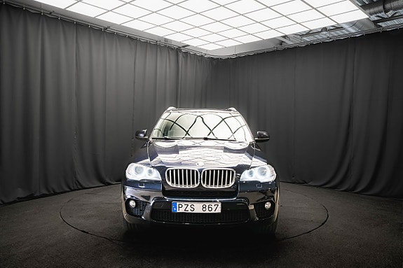 BMW X5 3 of 21