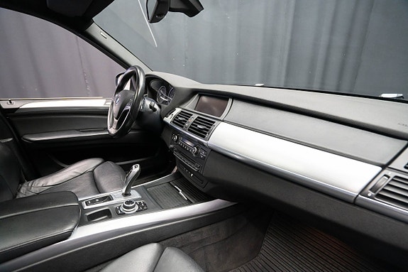 BMW X5 15 of 21