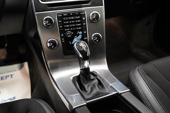 Volvo V60 Cross Country 13 of 20