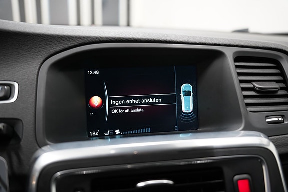 Volvo V60 Cross Country 15 of 20
