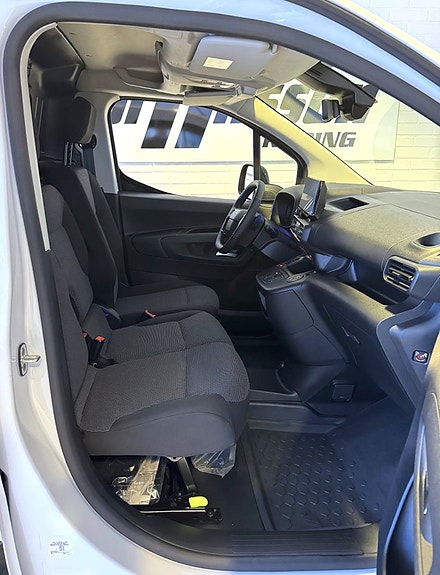 Opel Combo 7 of 7