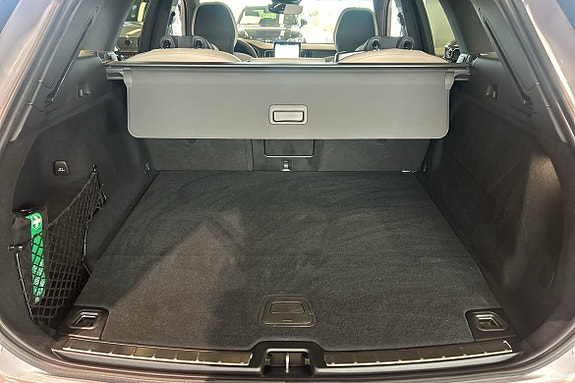 Volvo XC60 15 of 26