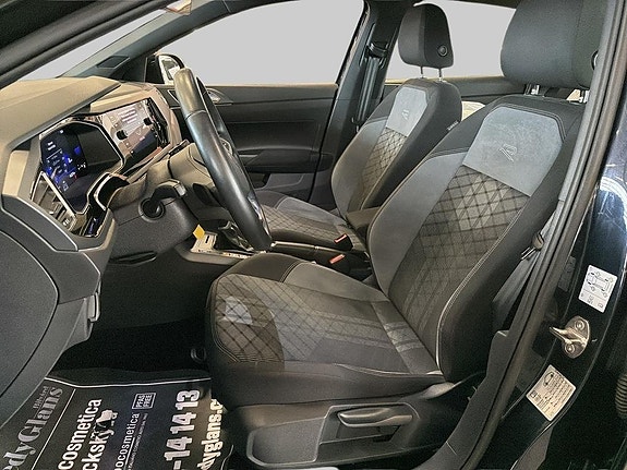 Volkswagen Taigo 11 of 14