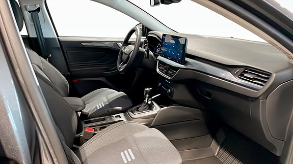Ford Focus 3 of 9