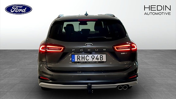 Ford Focus 7 of 9