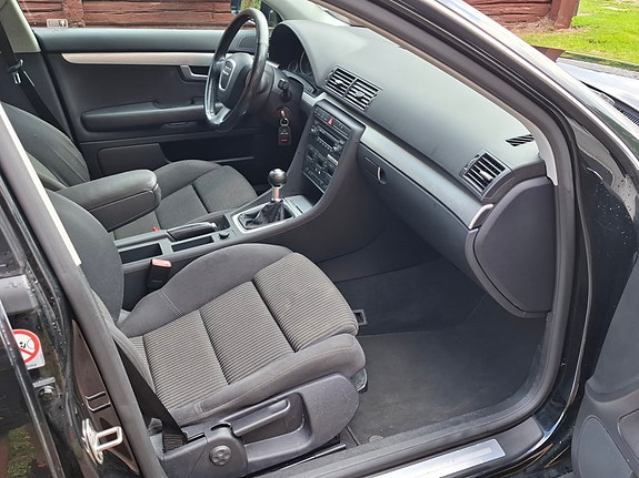 Audi A4 5 of 6