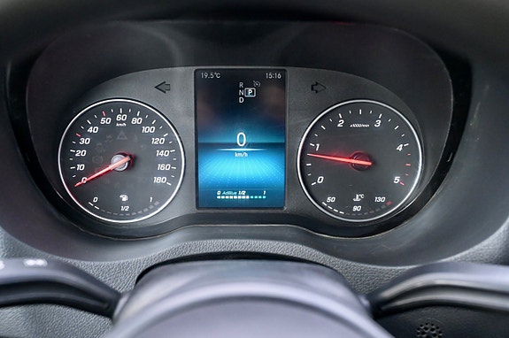 Mercedes-Benz Sprinter 319 19 of 20