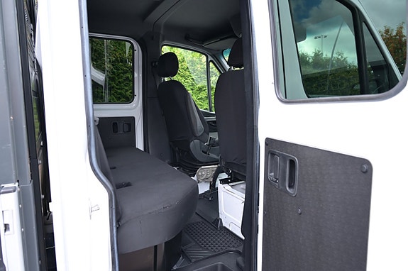 Mercedes-Benz Sprinter 319 10 of 20