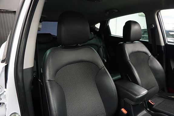 Hyundai ix35 12 of 18