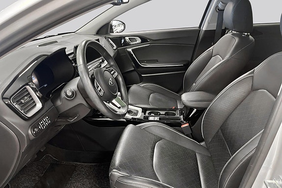 Kia XCeed 8 of 14